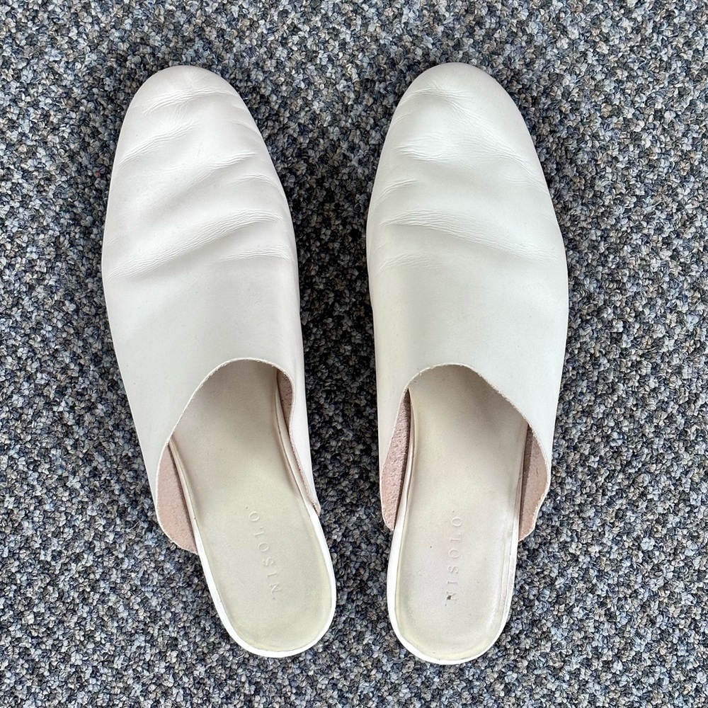 Nisolo Cream Mules